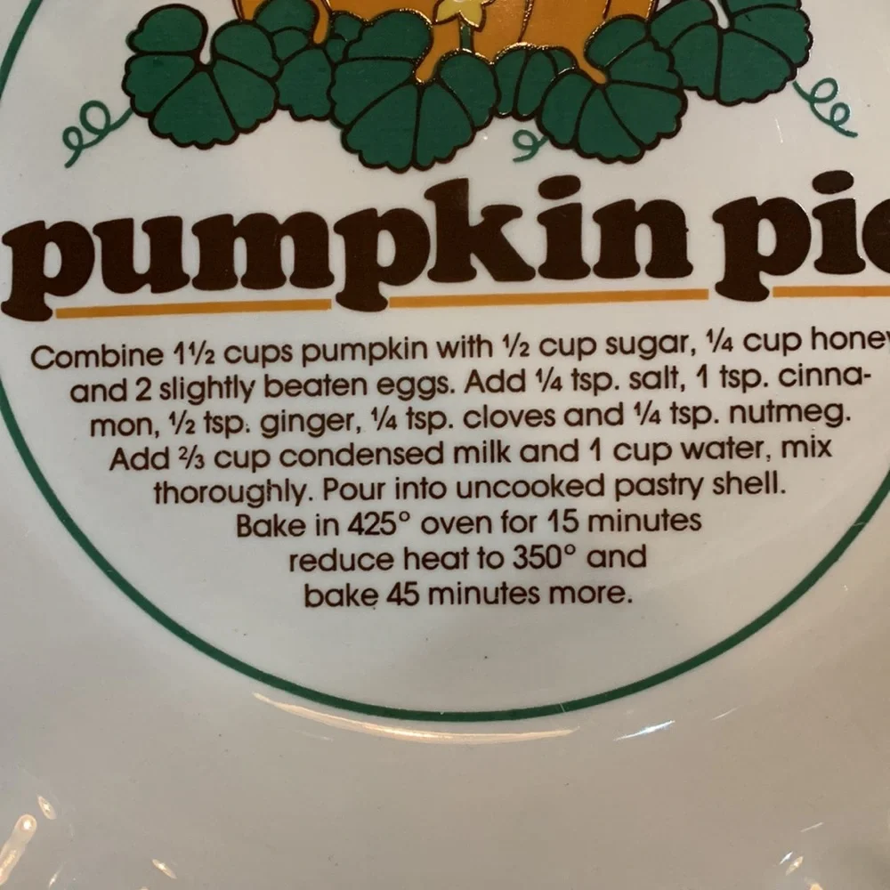 Punkin pie dish